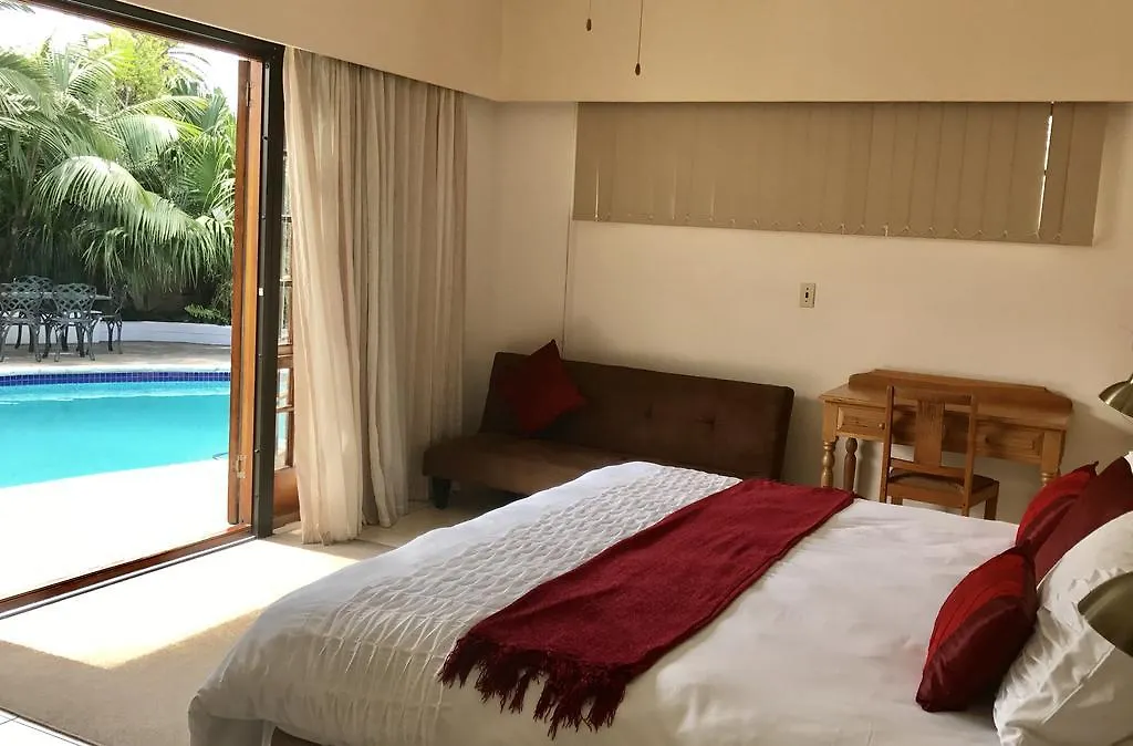 At Sta-Plus Guest House Port Elizabeth 3*,  South Africa