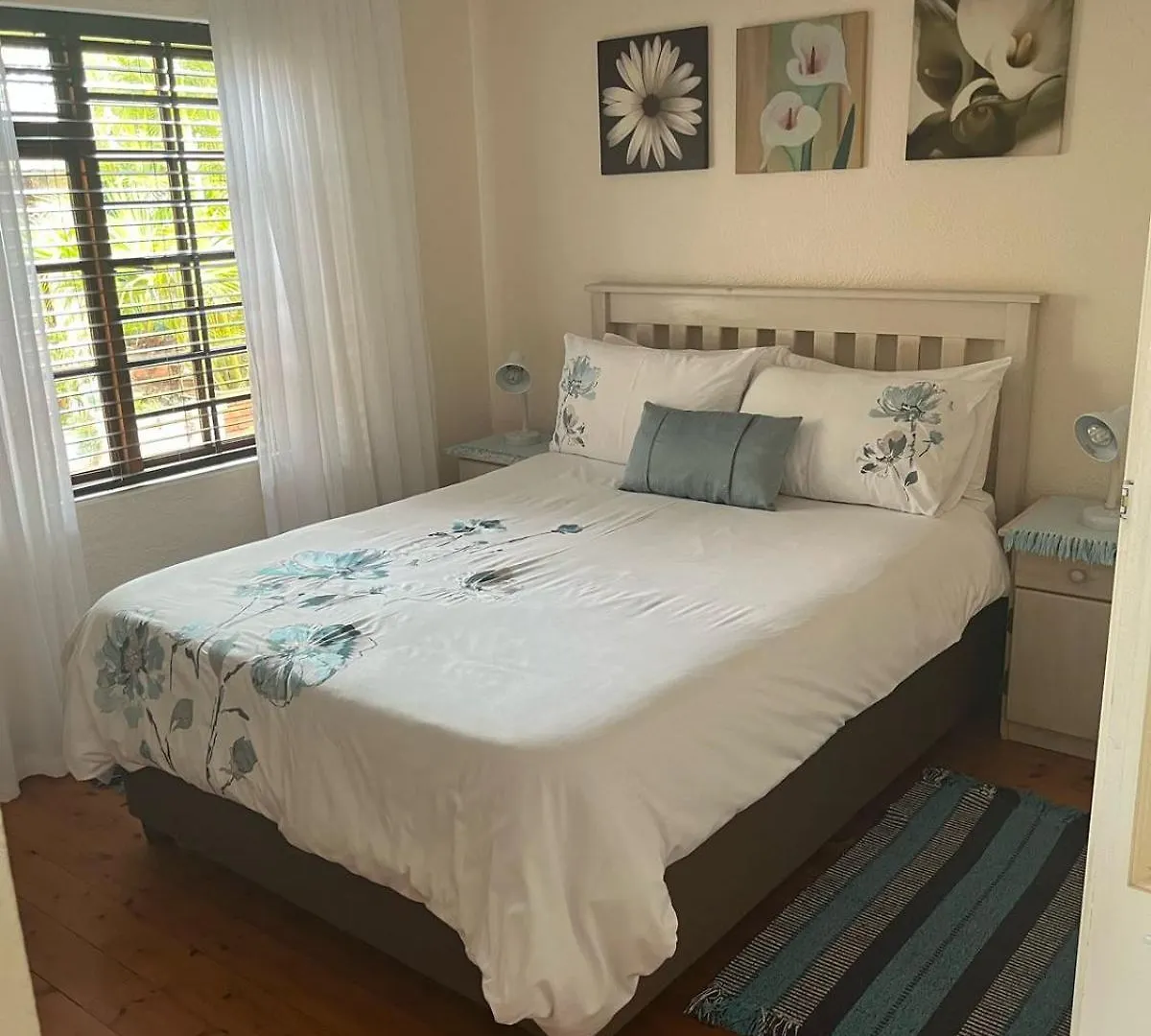 At Sta-Plus Guest House Port Elizabeth